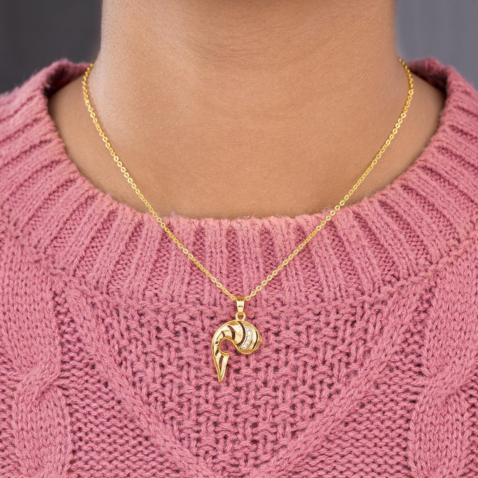 Golden Tide Pendant
