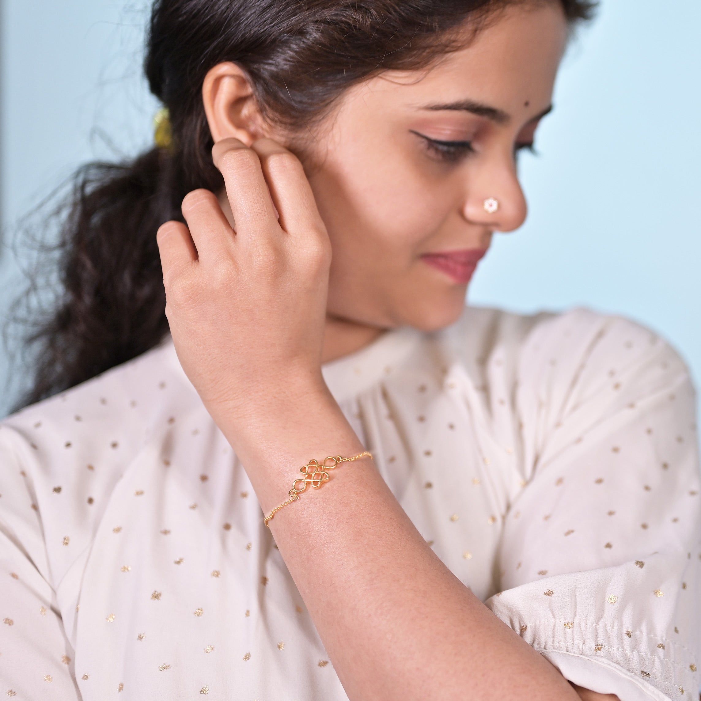 Infinite Grace Knot Bracelet