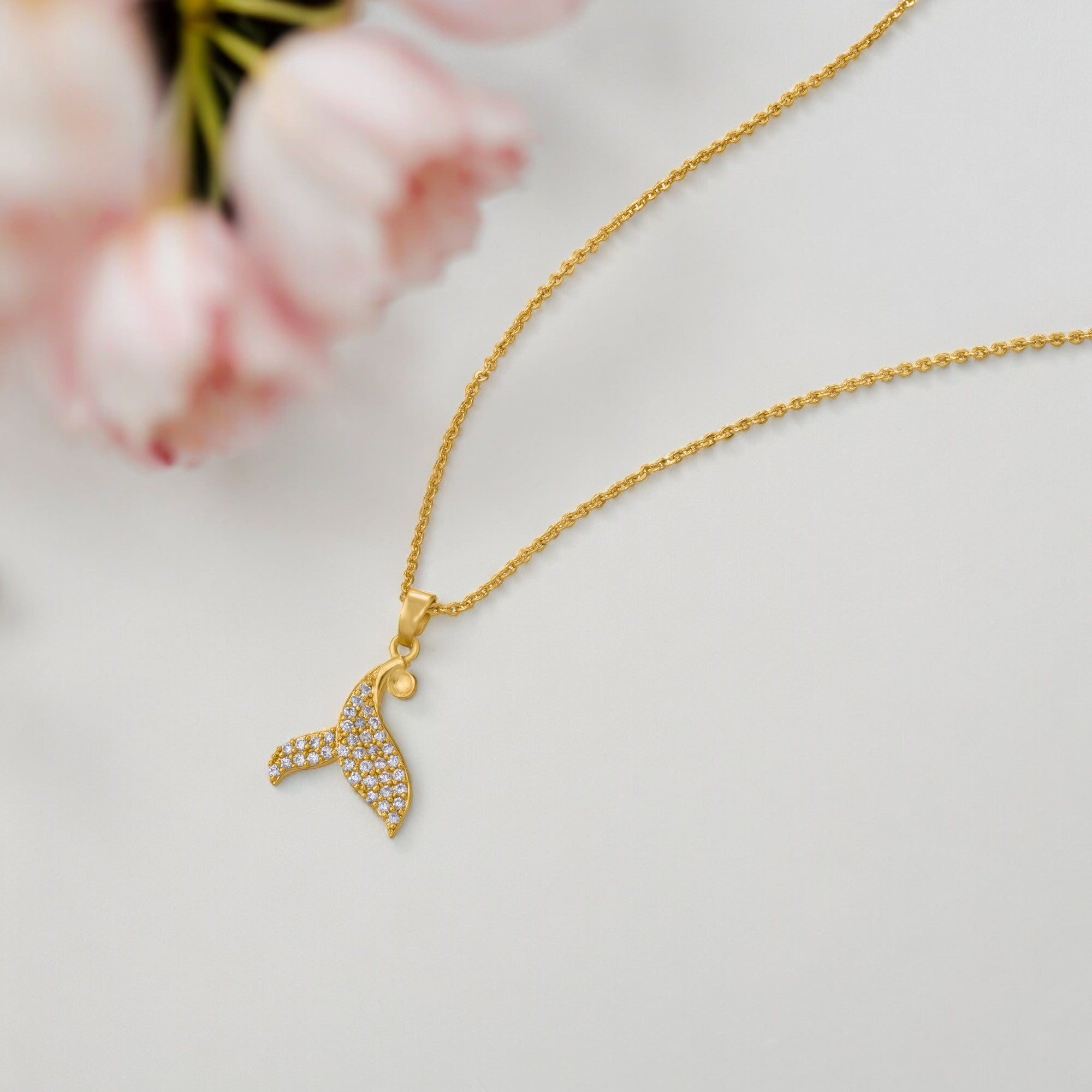 Necklace_White Stone_Golden_2
