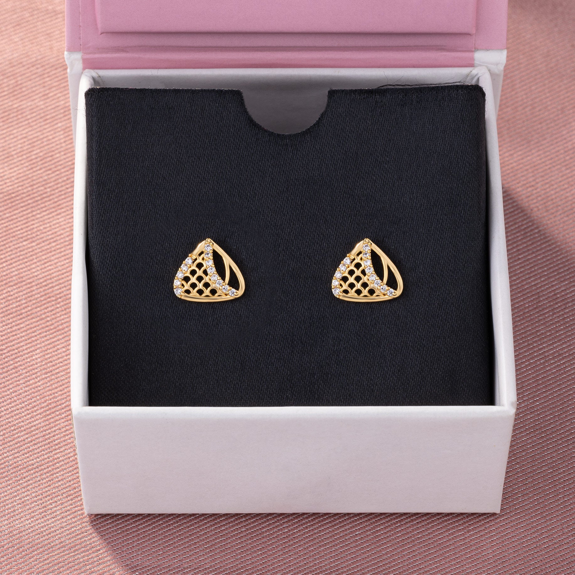 Blossom Scallop Studs