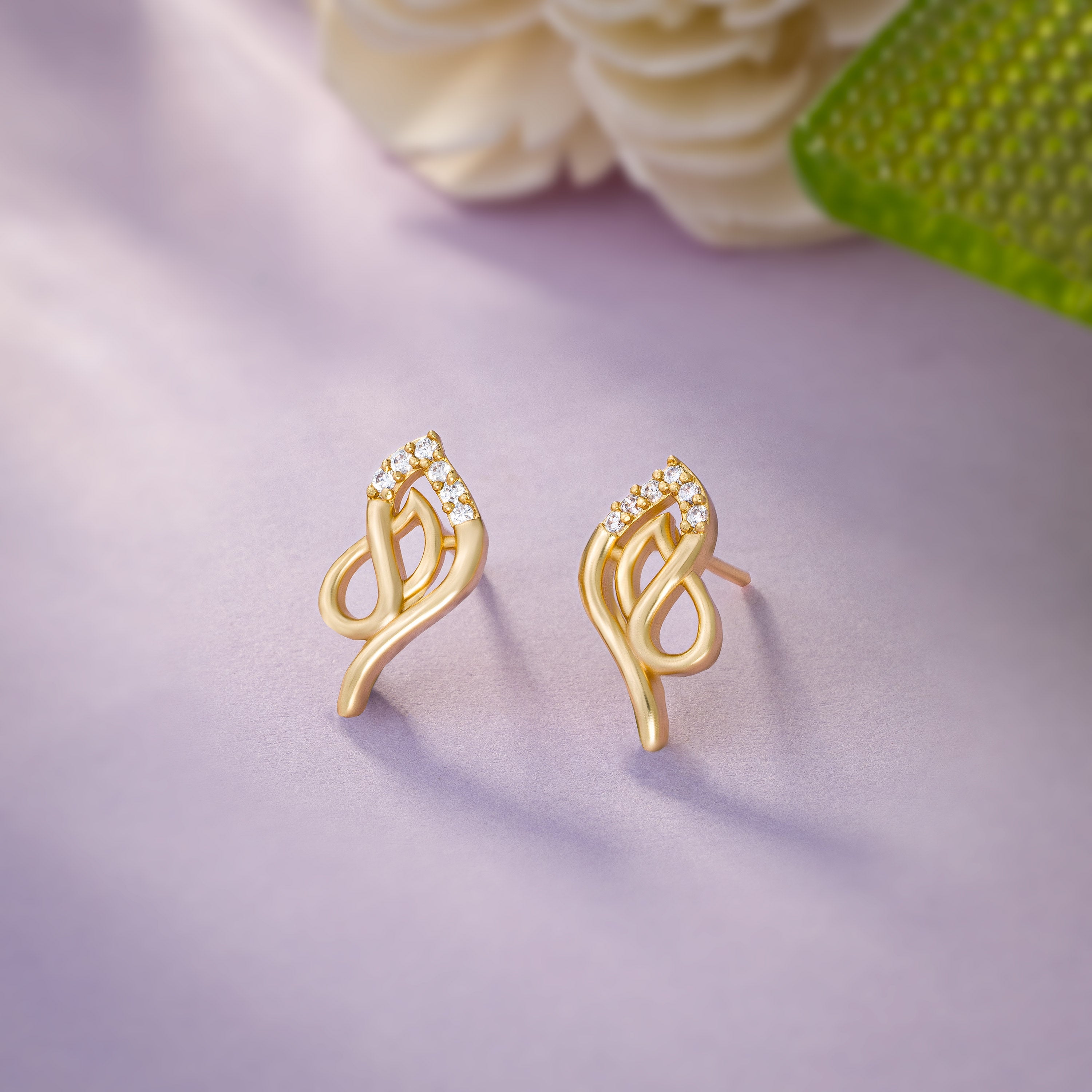 Earring_White Stone_Golden_2