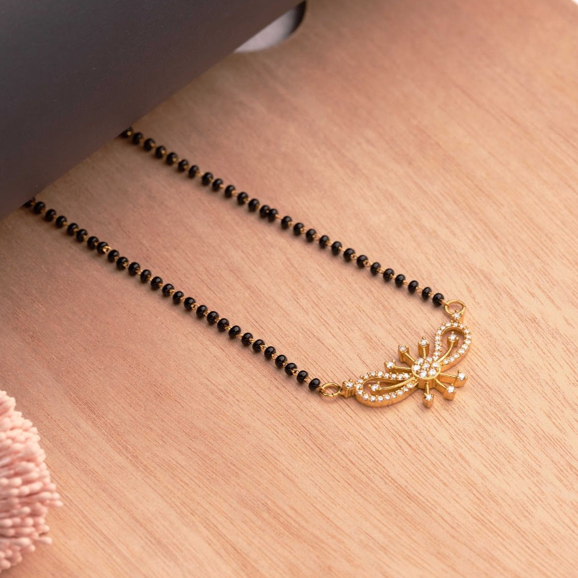Mangalsutra_White Stone_Golden_1