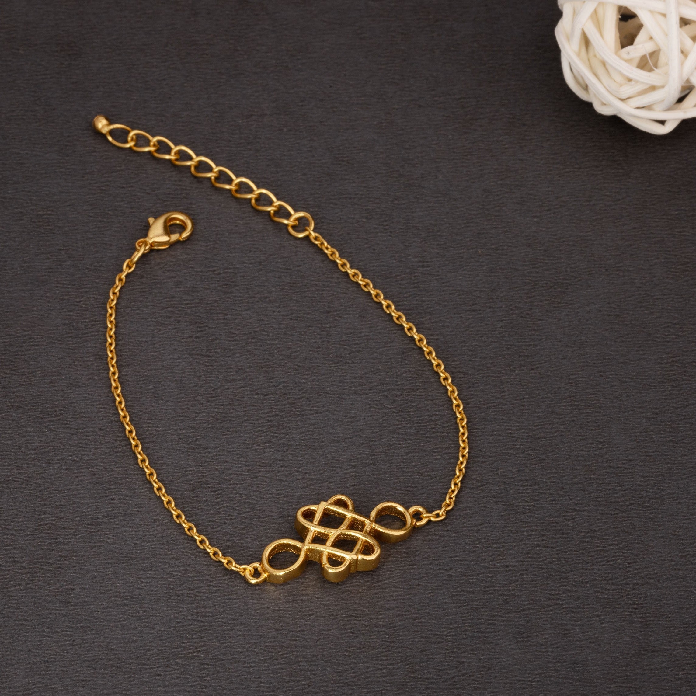 Bracelet_Plain_Golden_1