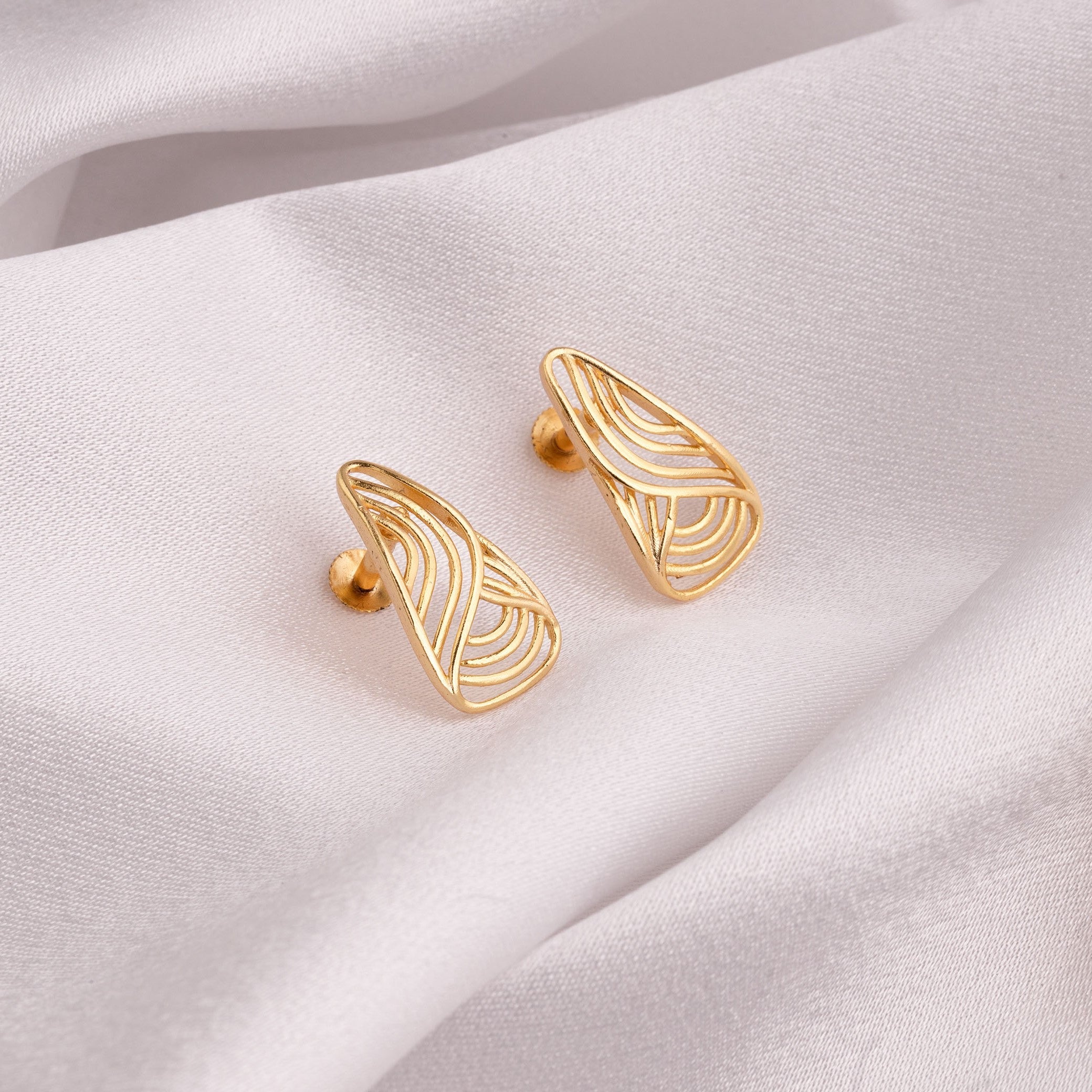 Earring_Plain_Golden_2